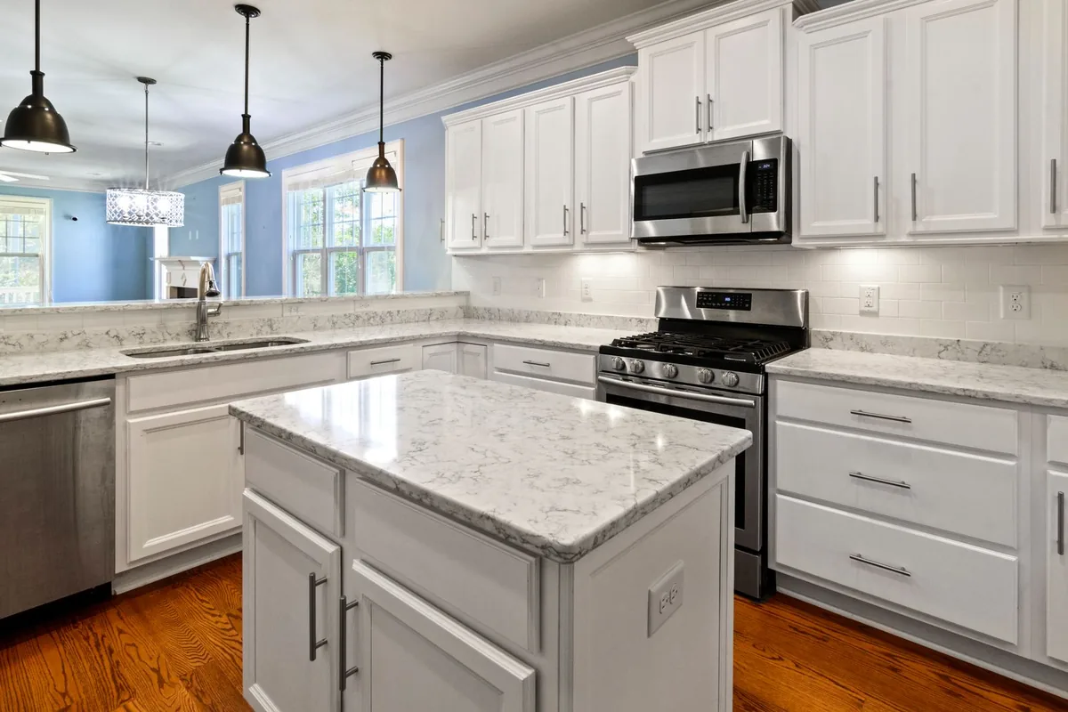 Filth & Squalor Cleanup in Roseville, MI